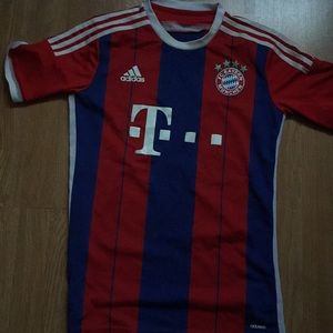 FC BAYERN MÜNCHEN JERSEY